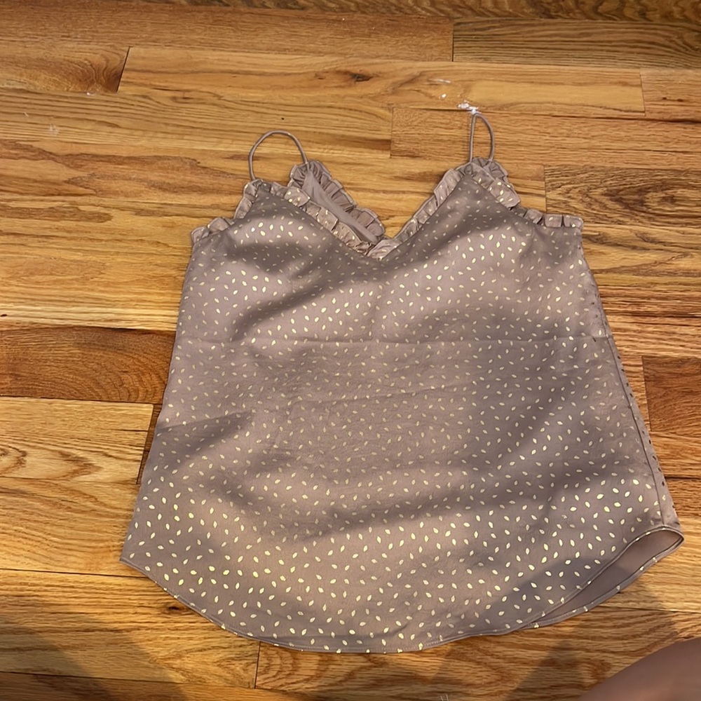 Express Tank Top - Picture 2 of 4